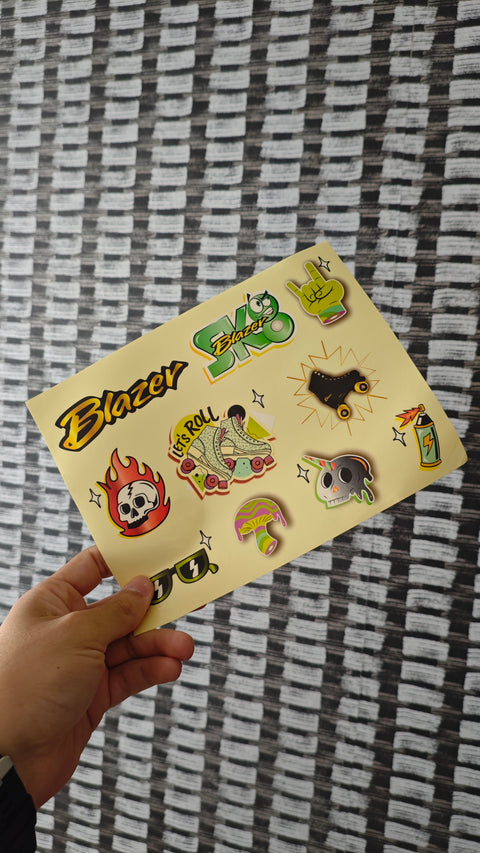 Casco Blazer Fast Stickers Black - Doberman's Skaters Shop