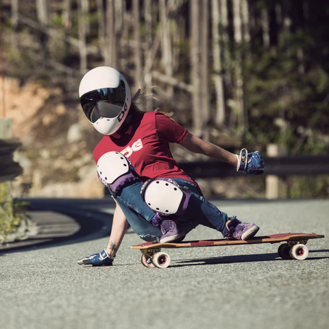 Casco TSG Pass Helmet Downhill - Doberman's Skaters Shop