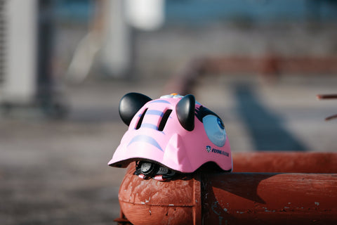 Casco Flying Eagle Pink Bear Zoo - Doberman's Skaters Shop