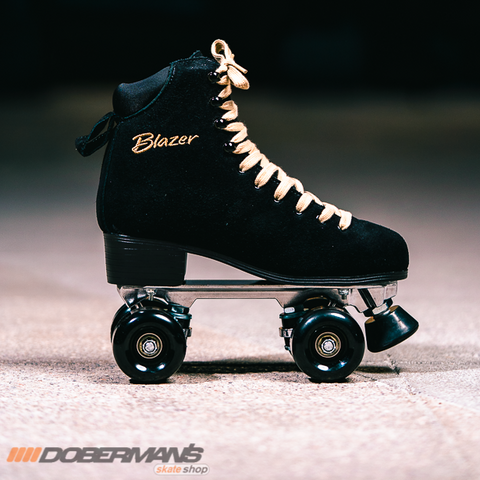 Patines Quads Blazer Black - Doberman's Skaters Shop